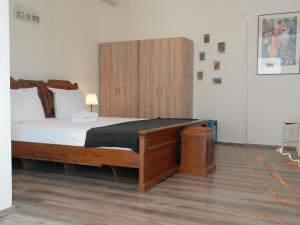 Apartment Stonehouse-pag by Interhome