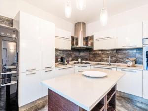 Apartment Angela by Interhome