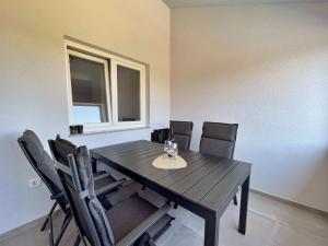 Apartment Apartment Bonum by Interhome