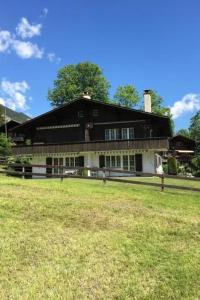 Apartment Chalet Steinbock by Interhome