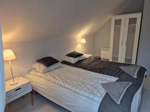 Holiday Home Ferienvilla Gorska Sol für 8 Personen und 2 Kinder by Interhome