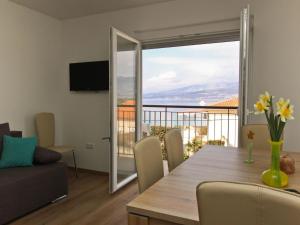 Apartment Apartment Ivo by Interhome