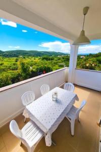 Apartment für 7 Personen ca- 120 m² in Supetarska Dra by Interhome