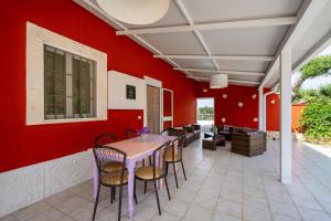 Casale dello zio, private wood