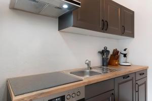 White House Apartments-App 1 und 2