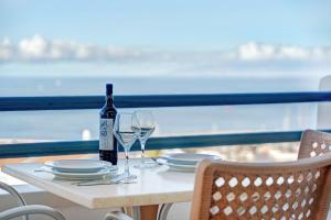 Apartament Over the Ocean