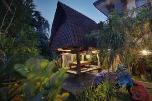 Loris Homestay