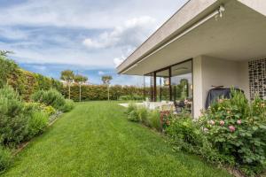 Villa Vista Lago