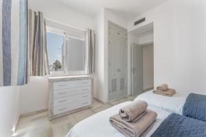 203 Arruzafa Sea View