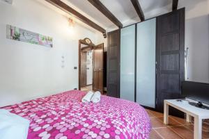 Villa Ellie - 100m from the beach