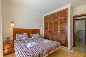 First Row Villa en La Goleta