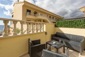 Los Azahares Apartment