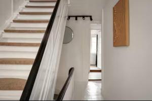 Penthouse with balcony in the heart of the city