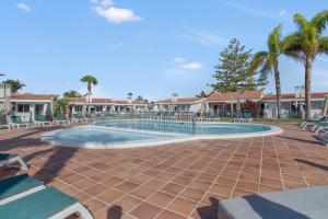 Vista Verde Adults Only