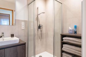Mountain Meadows Apt 2