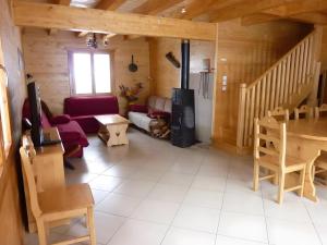 Deux grands chalets communicants