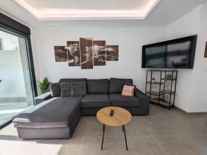 R-58 New Luxury