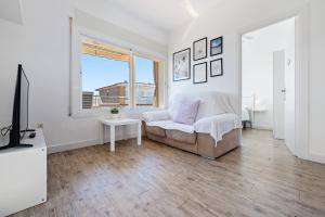 Sweet apt- Sea Views