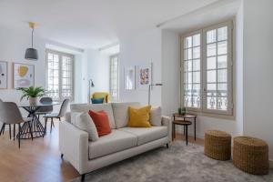 Luxury 2 bedroom Plaza Alcantara