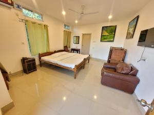 Hilltop Nature Lodge