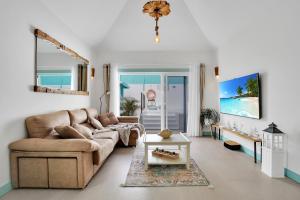 Orange Light with private pool