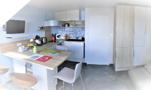 Duplex lhirondelle face mer