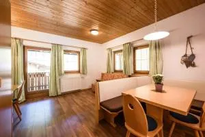 Angererhof - Appartement Hannes
