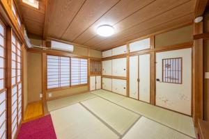 SUZUNONE StepOld Japan Serene Traditional House in Tokyo Tatami Shoji room, 2 min walk Natural Hot Springs near BIG super market ASAKUSA AKIHABARA SKYTREE nearby