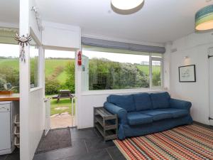 2 Brook Cottages