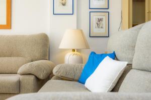 Apartment La Veleta with Sea View