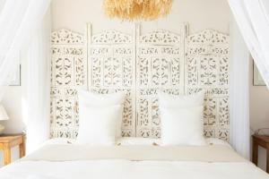Hill house Spain -villa casa blanca