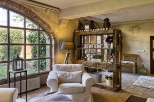 Villa con encanto Jardín, Wifi y Ac