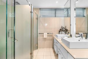 Zen Crystal Tide 3BR with Balcony - Pool - Gym - Seaview