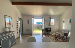 Maison cosy avec piscine partagée