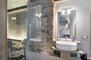 Modern Heritage House