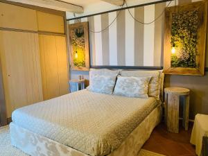 The Nest, Hamlet In Tuscany