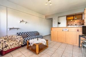 Vangelis apartment