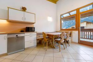 Apartments Antersi Robbi