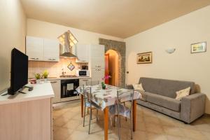 Casa Angeli - By The River