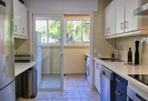 Fabulous apartment in Elviria Hills
