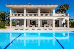 Spectacular Villa In Mallorca