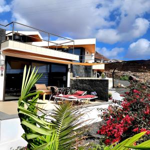 Villa Atlantis