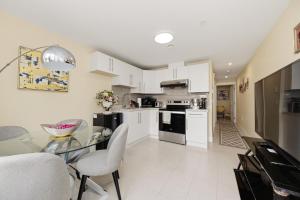 Kensington 2BR Garden Suite