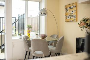 Kensington 2BR Garden Suite