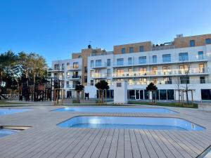 Oaza - jacuzzi, sauny, sala zabaw, bilard, garaż, do plaży 400m