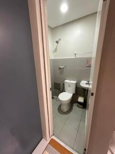 Feliz Staycation Studio Unit Calapan City