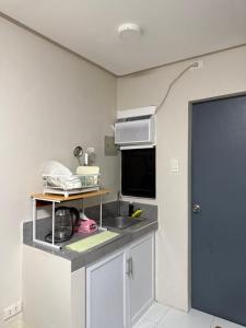 Feliz Staycation Studio Unit Calapan City