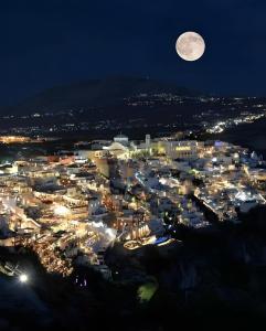 Santorini Studios Pleasure