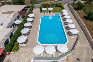 Anna Studio and Maisonettes