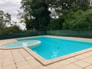 3 pièces - Piscine - Proche plage